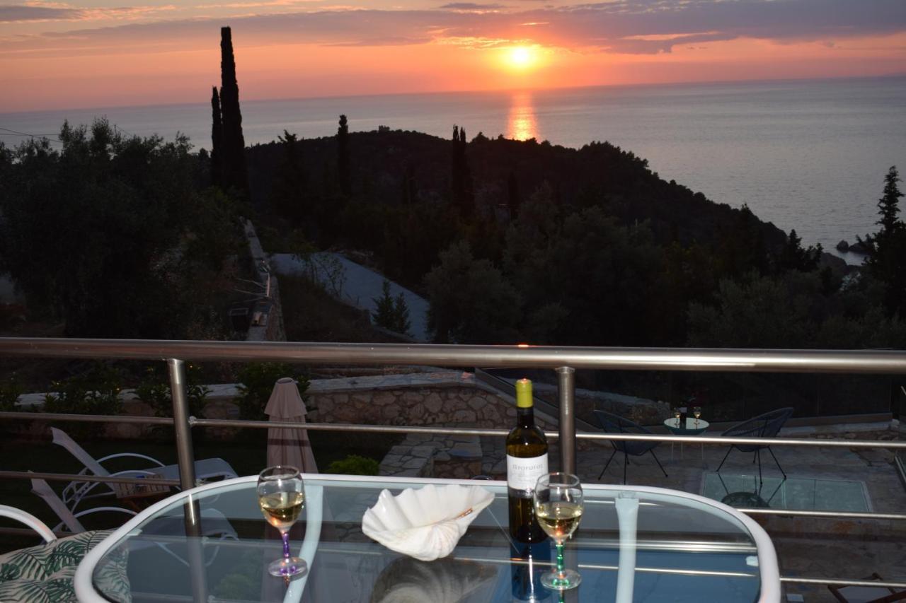 Villa Thetis With Private Pool Where The Sunsets Fade Away Áyios Nikítas Eksteriør bilde