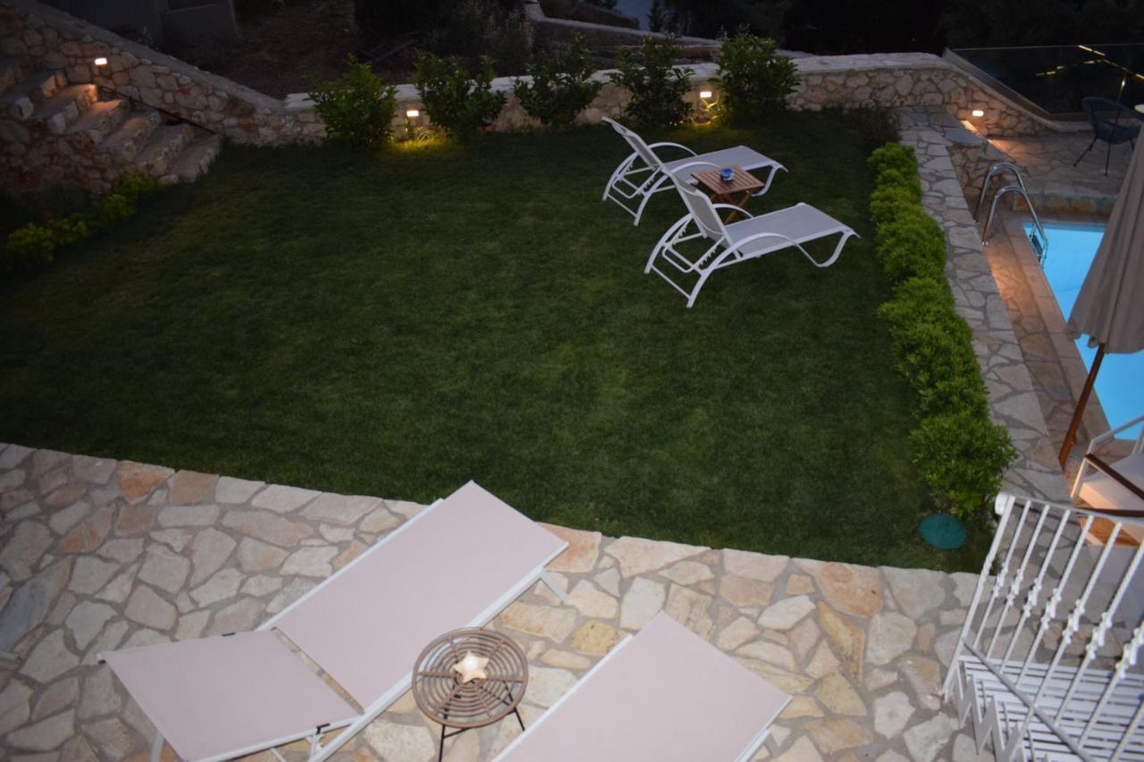 Villa Thetis With Private Pool Where The Sunsets Fade Away Áyios Nikítas Eksteriør bilde